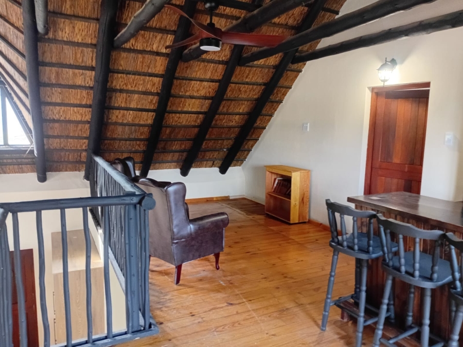 To Let 4 Bedroom Property for Rent in Cintsa East Eastern Cape